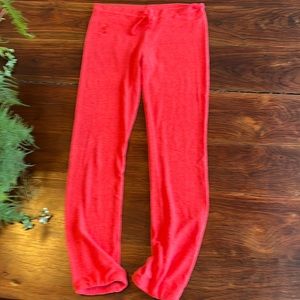 WildFox heathered red poly/spandex sweatpants. Incredibly soft and comfy! Med